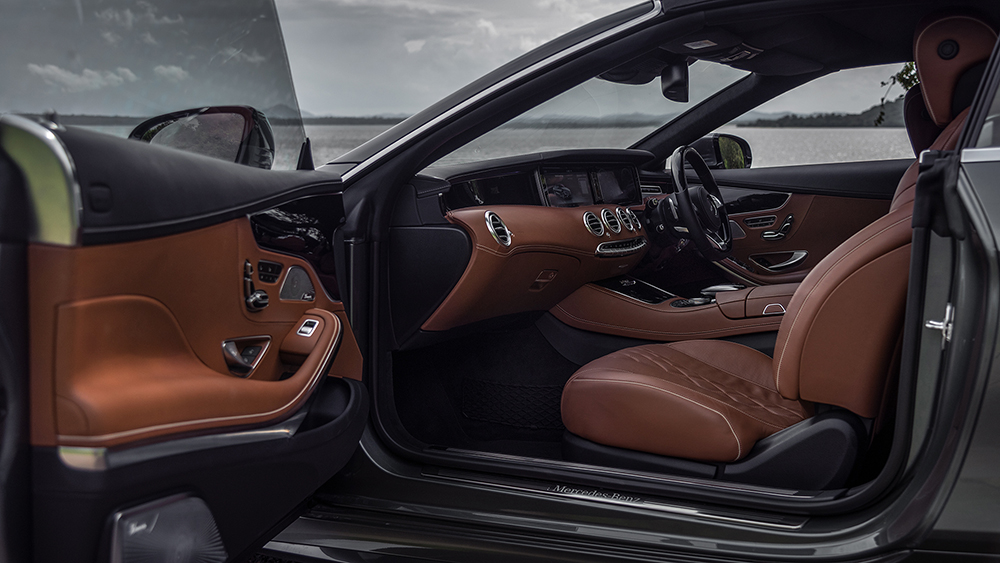 รีวิวทดสอบรถ Mercedes-Benz S 560- Cabriolet AMG Premium-12.jpg