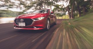 รีวิว ทดสอบ Mazda 3 2.0 SP Sedan พละกำลัง 165 แรงม้า ราคา1,198,000 บาท