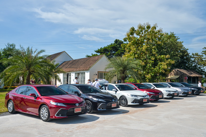 All-New Toyota Camry 2.5 HEV Premium Luxury