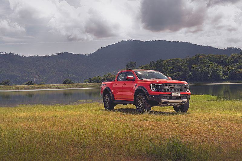 รีวิว ลองขับ FORD RANGER RAPTOR 2.0L BI-TURBO ราคา 1,769,000 บาท
