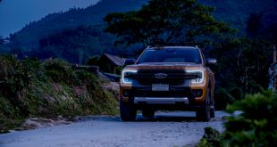 Ford _ Night Driving Tips