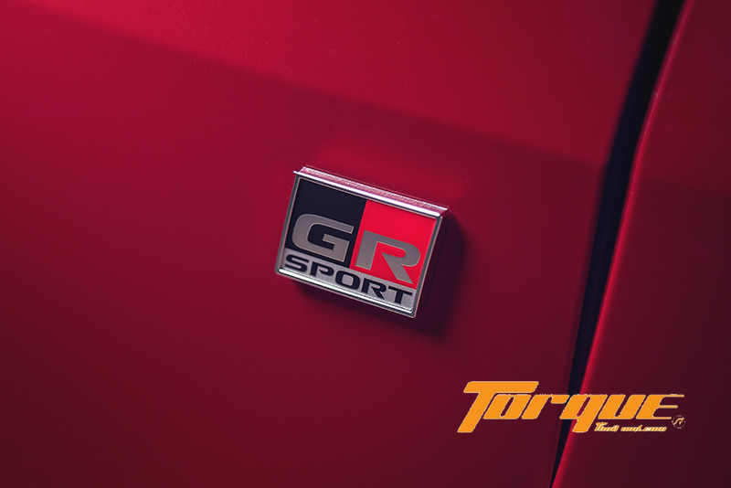 รีวิว ลองขับ Toyota Fortuner 2.8 GR Sport 4WD ราคา 1,939,000 บาท