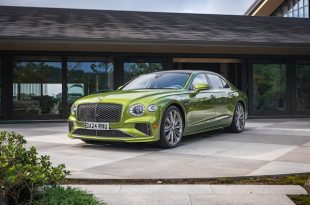 New Flying Spur Speed _ Tourmaline Green by Mulliner 2025