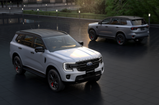 Ford Everest Sport Special Edition_Snowflake White Pearl and Aluminium Metallic