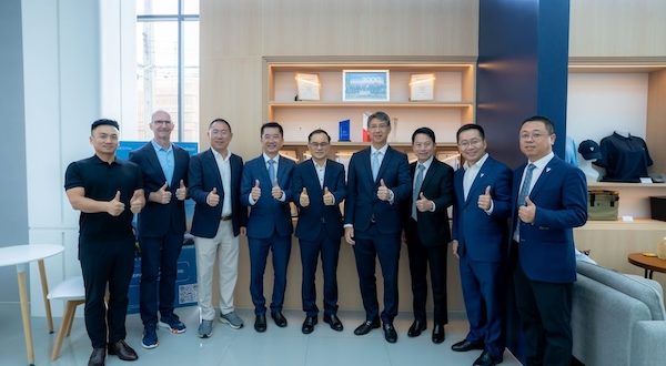 Primus Group ต้อนรับ “จู หัวหรง” ประธานฉางอาน เยี่ยมชมโชว์รูม “ดีพอล ไพรม์มัส ชลบุรี”