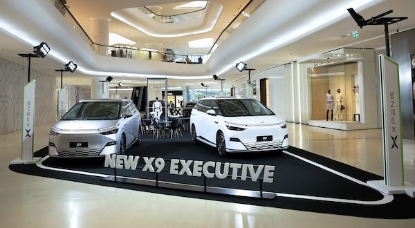 NEW XPENG X9 EXECUTIVE 2025