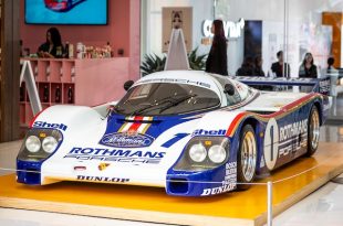 Porsche 956 “LH” หรือ “Langheck” / “Longtail”