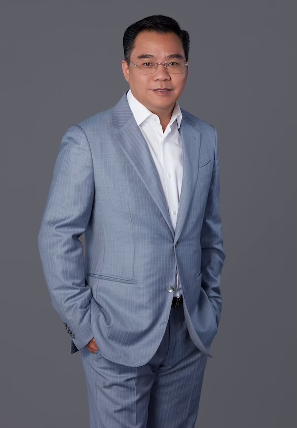 ดร.สัณหวุฒิ ธรรมชวนวิริยะ ประธานเจ้าหน้าที่บริหารกลุ่ม “MGC-ASIA” ดร.สัณหวุฒิ ธรรมชวนวิริยะ ประธานเจ้าหน้าที่บริหารกลุ่ม “MGC-ASIA”