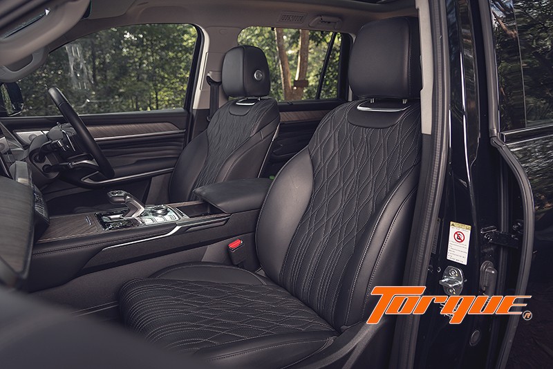 Front Seats – GWM Tank 500 Diesel Black Warrior 4WD 2025 เบาะคู่หน้าดีไซน์หรูวัสดุหนัง GWM Tank 500 Diesel Black Warrior 4WD 2025