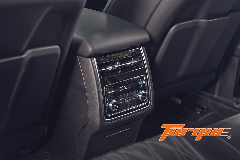 Rear Climate Control – GWM Tank 500 Diesel Black Warrior 4WD 2025 แผงควบคุมระบบปรับอากาศตอนหลัง GWM Tank 500 Diesel Black Warrior 4WD 2025