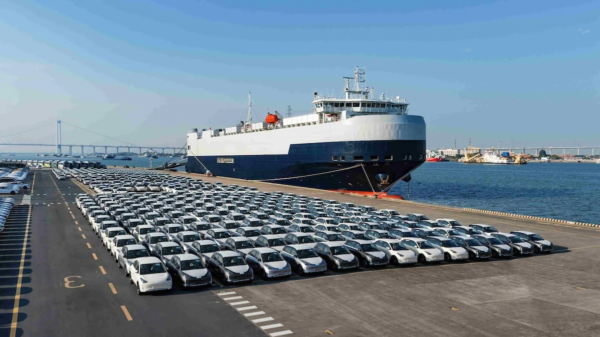 GEELY EX2 ล็อตแรกออกจากจีน เตรียมส่งมอบลูกค้าไทย รถยนต์ไฟฟ้า GEELY EX2 ล็อตแรกเตรียมส่งออกจากท่าเรือกวางโจว สู่ประเทศไทย