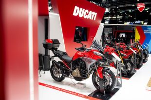 รถ Ducati Multistrada V4 S และรุ่นต่างๆ จัดแสดงภายในบูธ Ducati Thailand งาน Motor Expo 2025