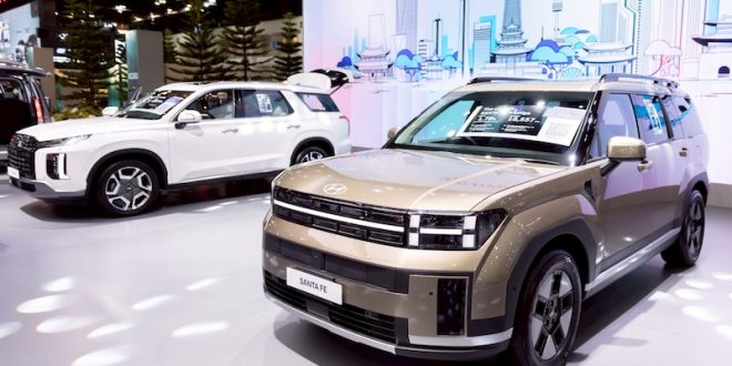 Hyundai SANTA FE Hybrid ใหม่ จัดแสดงคู่กับ Hyundai Palisade ในบูธ Hyundai งาน Motor Expo 2025