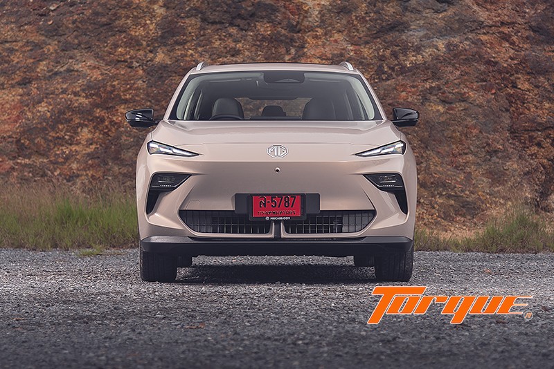 มุมหน้าตรง MG S5 EV PLUS 2025 MG S5 EV PLUS 2025 มุมด้านหน้าตรง รถ SUV ไฟฟ้าขนาดกลาง ดีไซน์สปอร์ต