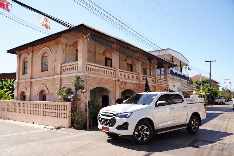 ข้าวเปียกโบราณฟรานซิสโก ร้านแนะนำในทริปคาราวานอีซูซุ แวะชิมข้าวเปียกโบราณฟรานซิสโก ร้านดังสกลนคร ระหว่างทริปคาราวานอีซูซุ
