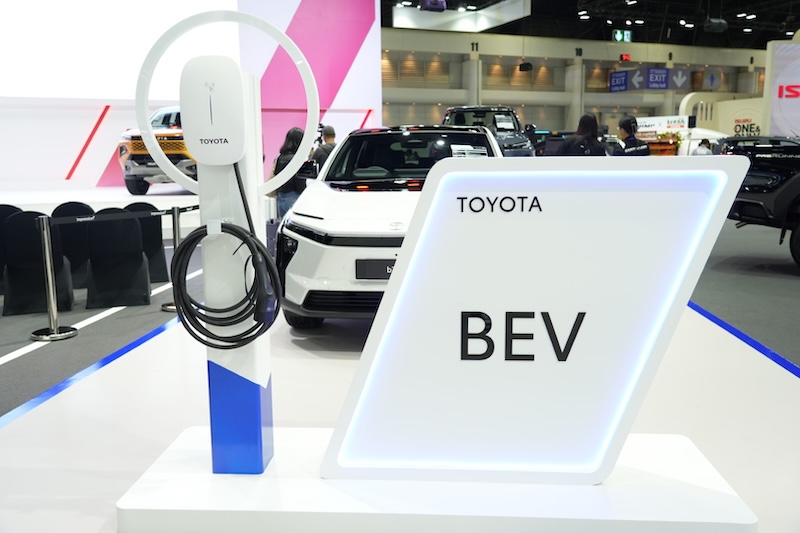 toyota-bev-charging-station-motor-expo-2025 จุดชาร์จรถยนต์ไฟฟ้า Toyota BEV ที่บูธโตโยต้าในงาน Motor Expo 2025