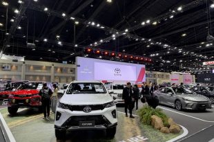 บูธโตโยต้าในงาน Motor Expo 2025 จัดแสดง Toyota Fortuner รุ่นล่าสุด พร้อมไลน์อัพรถยนต์ใหม่หลากรุ่น