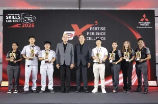 ผู้ชนะเลิศทั้ง 7 ประเภท ร่วมถ่ายภาพกับผู้บริหารมิตซูบิชิ มอเตอร์ส ประเทศไทย