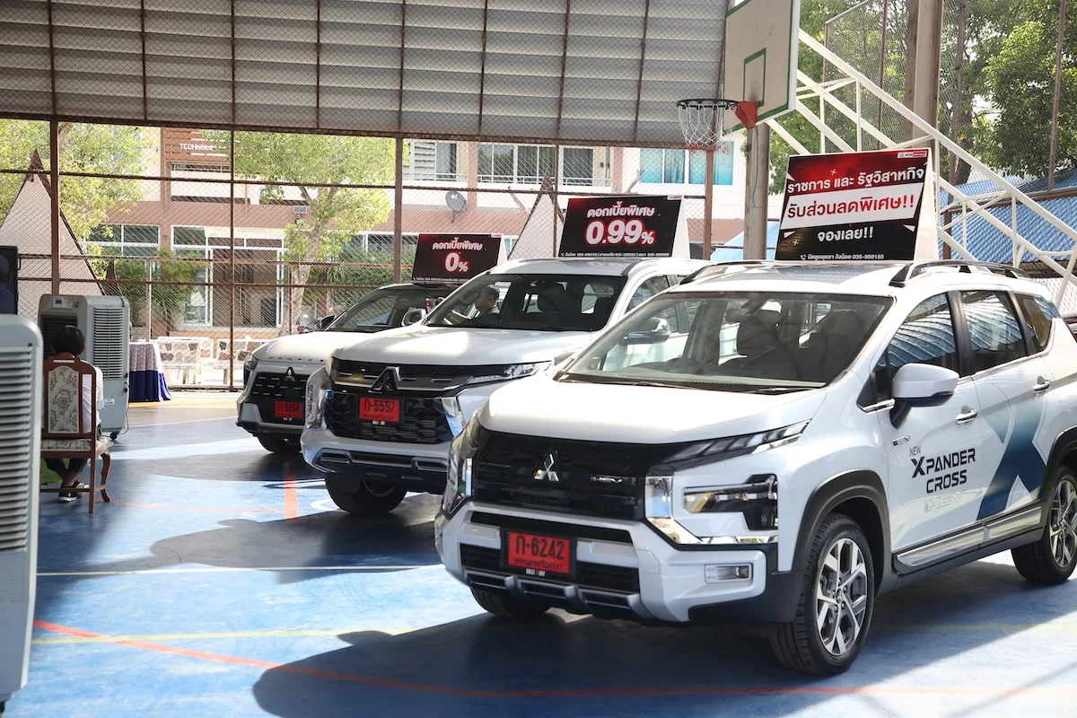 มิตซูบิชินำรถยนต์รุ่นปัจจุบันร่วมจัดแสดง สนับสนุนการเรียนรู้ภาคปฏิบัติด้านยานยนต์ รถยนต์มิตซูบิชิหลายรุ่นจัดแสดงในกิจกรรมมอบเครื่องยนต์และชุดส่งกำลัง เพื่อสนับสนุนการเรียนการสอนด้านยานยนต์ ณ วิทยาลัยเทคนิคพระนครศรีอยุธยา