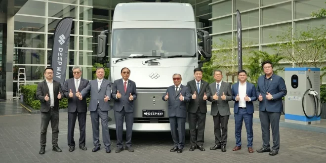 พิธีเปิดตัวรถหัวลากไฟฟ้า DeepWay Star 6x4 และลงนามความร่วมมือระหว่าง Prime E-Truck และ DeepWay ในประเทศไทย