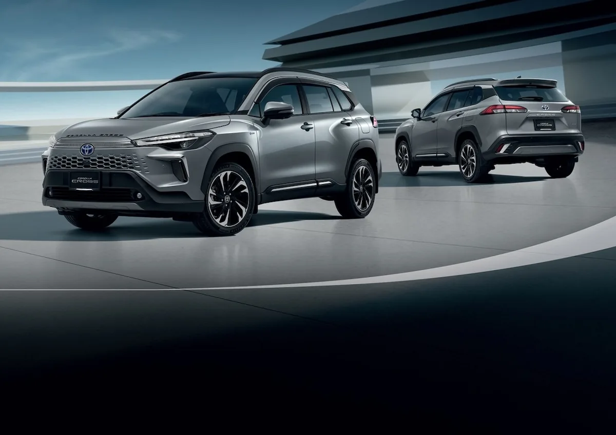 Corolla Cross MY2026 ดีไซน์ภายนอกใหม่ Toyota Corolla Cross ไฮบริด ปี 2569 สีเทา Cement Gray Metallic