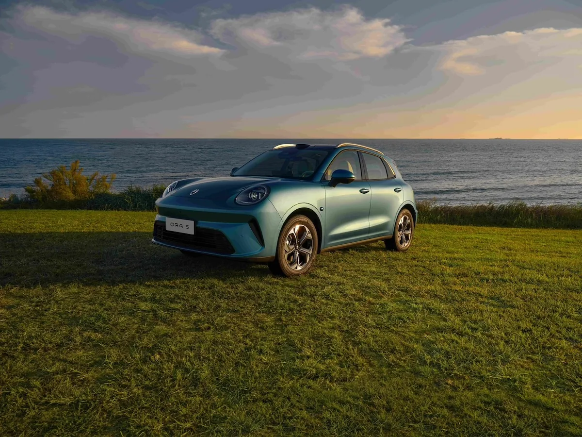 ดีไซน์ภายนอก GWM ORA 5 แนวคิด Full-Curved Surface GWM ORA 5 ดีไซน์ภายนอกแนวคิด Natural Aesthetics โทนสีเขียว Aurora Green