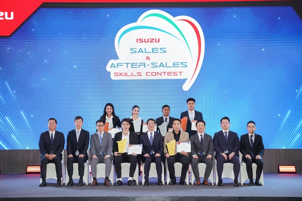 รางวัลที่ปรึกษาการขายอีซูซุ 2026 ภาพหมู่ผู้บริหารและผู้ได้รับรางวัลที่ปรึกษาการขายอีซูซุ