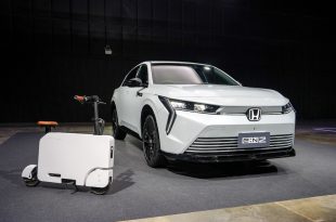 Honda e:N2 พร้อมของแถม Motocompacto Electric Scooter สำหรับลูกค้า 100 คันแรก