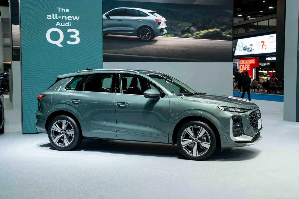 The all-new Audi Q3 SUV มุมด้านข้าง The all-new Audi Q3 SUV มุมด้านข้างในงาน Motor Show 2026