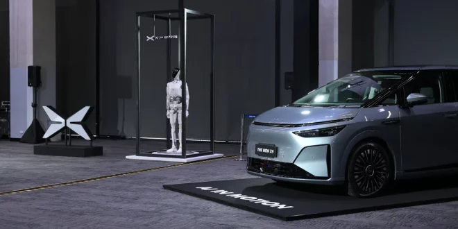 New X9 จัดแสดงคู่กับหุ่นยนต์ฮิวแมนอยด์ IRON ภายในงาน XPENG VISION NIGHT THAILAND