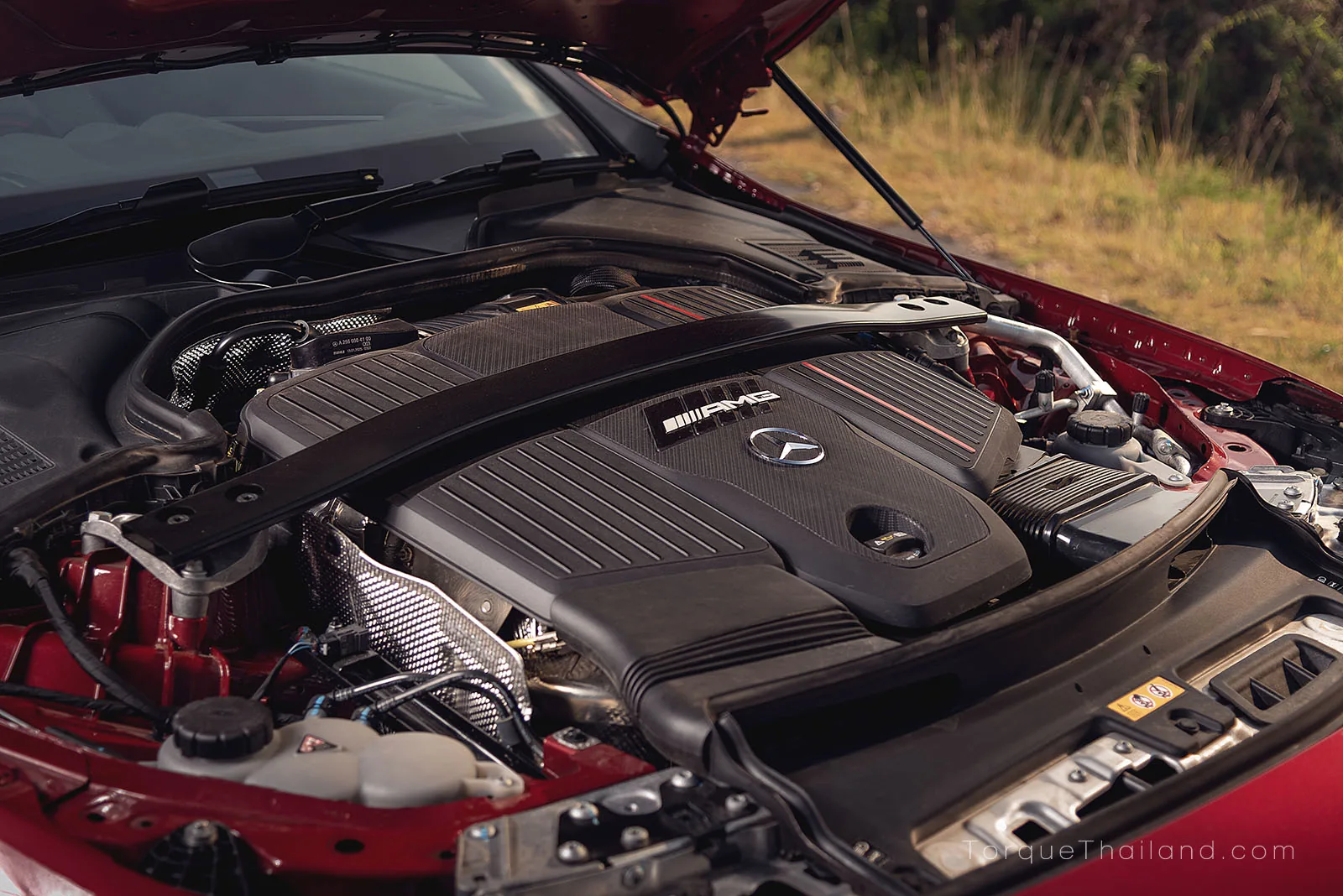 เครื่องยนต์ขนาด 3.0 ลิตร 449 แรงม้า แรงบิด 600 นิวตันเมตร ขณะใช้ระบบ Launch Control เพื่อทำอัตราเร่งจาก 0-100 กม./ชม. ภายใน 4.0 วินาที