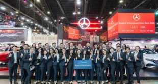 ทีมงาน Primus Group บริเวณบูธ Mercedes-Benz ในงาน Motor Show 2026