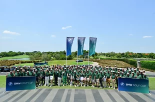 ภาพหมู่นักกอล์ฟสมัครเล่นในงาน BMW Golf Cup Qualifying 2026 ที่สนามกอล์ฟนิกันติ