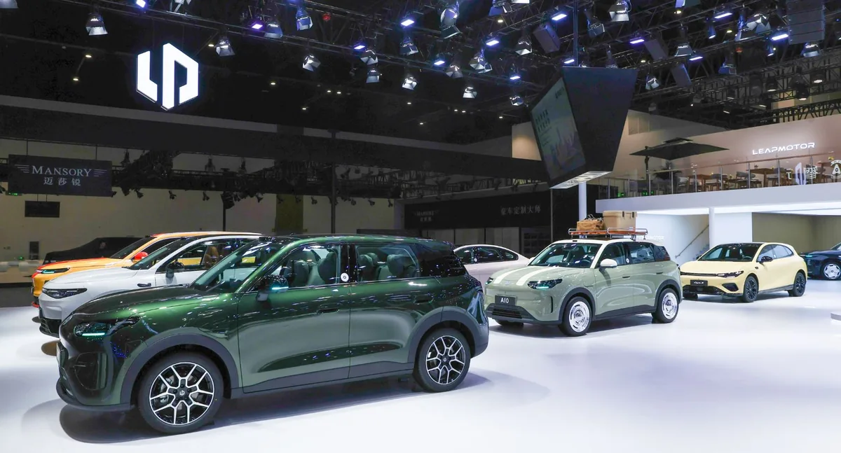 บูธ Leapmotor ในงาน Beijing Auto Show 2026 บูธ Leapmotor ภายในงาน Beijing Auto Show 2026 พร้อมจัดแสดงรถยนต์หลายรุ่น