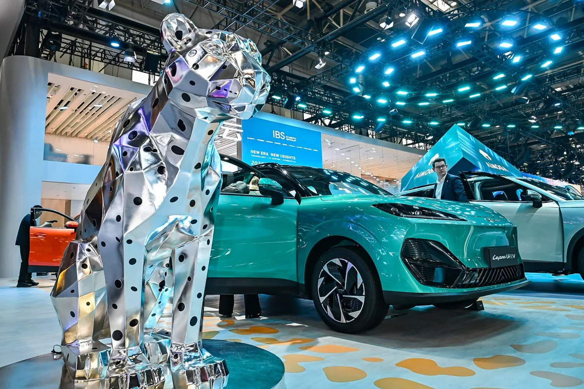 LEPAS L4 EV ในบูธ LEPAS งาน Auto China 2026 LEPAS L4 EV จัดแสดงในบูธ LEPAS ที่งาน Auto China 2026