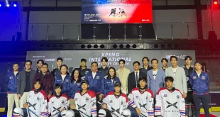 ภาพหมู่ผู้บริหารและนักกีฬาในงาน XPENG International Ice Hockey Cup 2026-Asia Elite Series