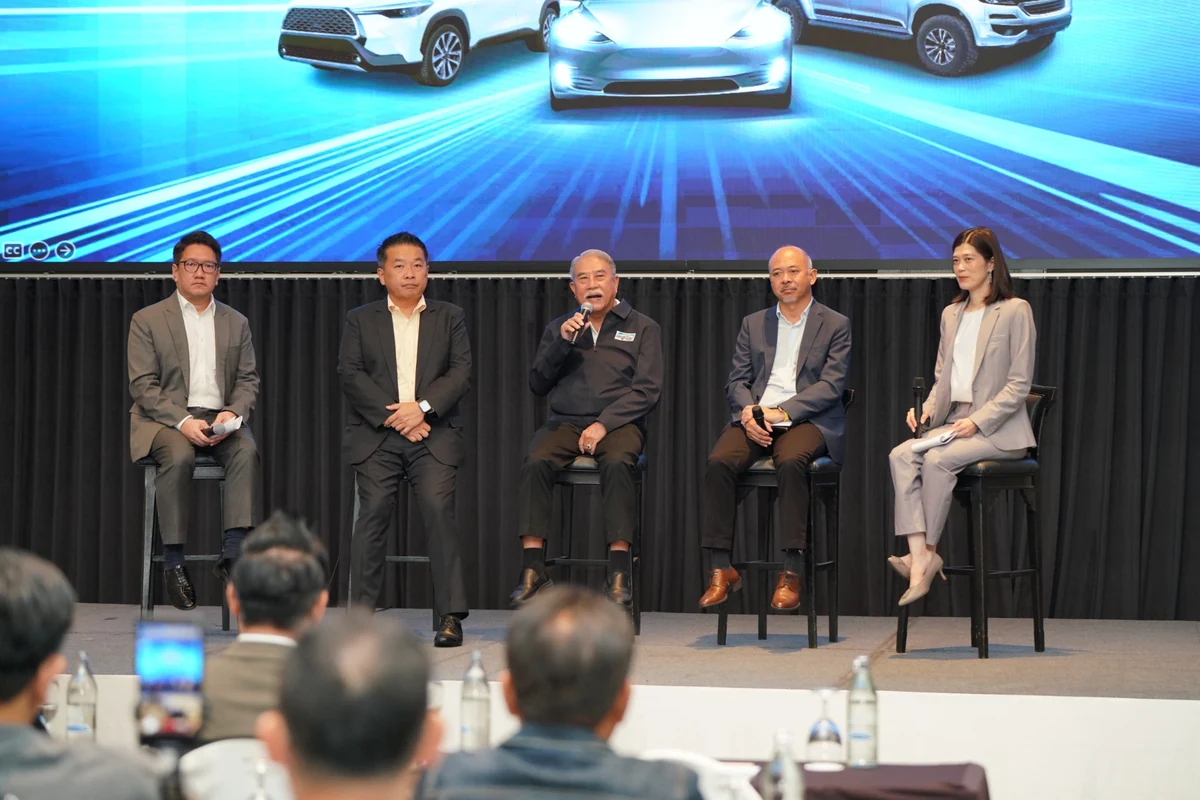 งานแถลงข่าว FAST Auto Show Thailand 2026 บรรยากาศงานแถลงข่าว FAST Auto Show Thailand 2026 พร้อมผู้บริหารร่วมเสวนา