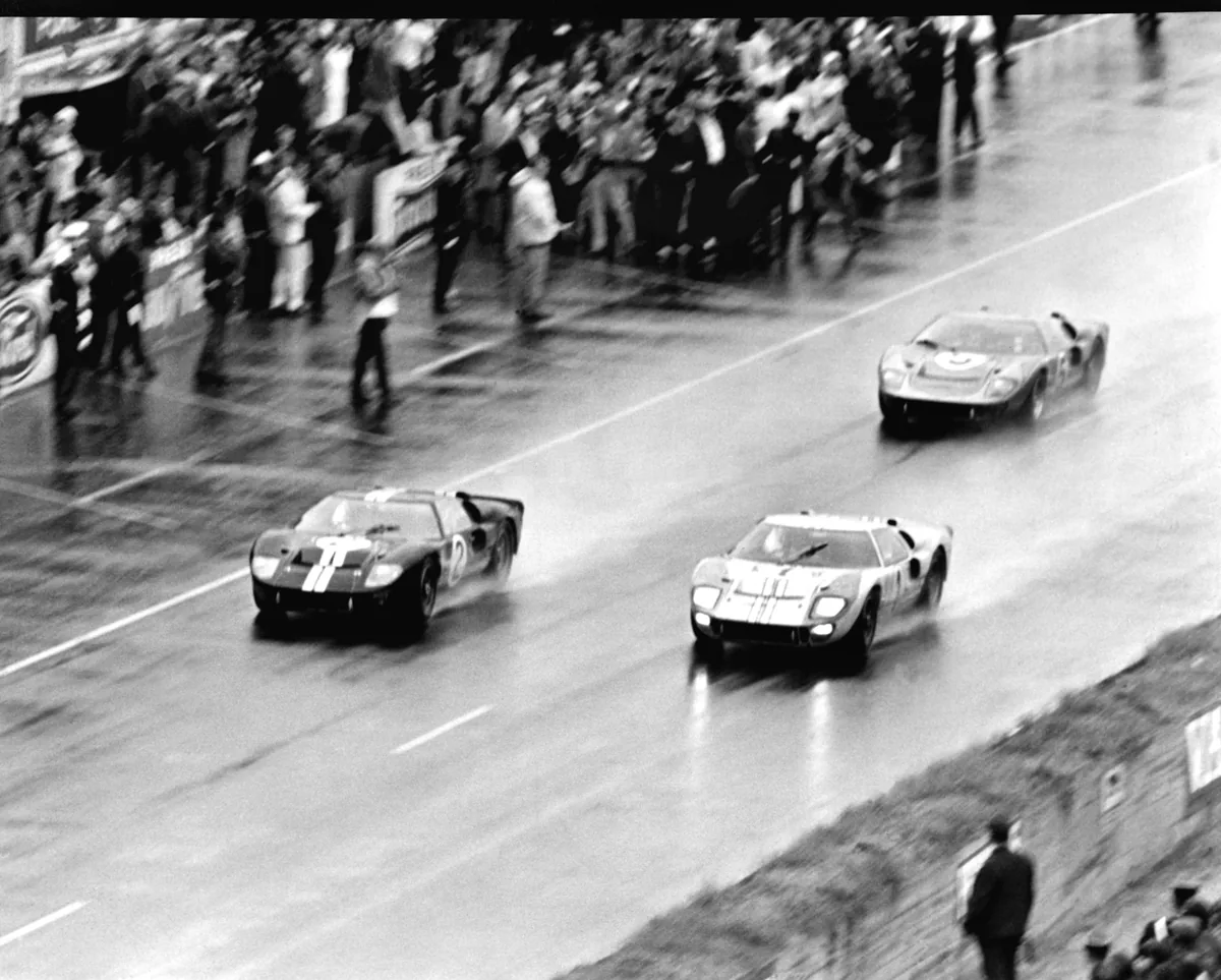ตำนาน Ford GT MkII ในศึกเลอม็อง 1966 รถแข่ง Ford GT MkII ในการแข่งขันเลอม็องปี 1966