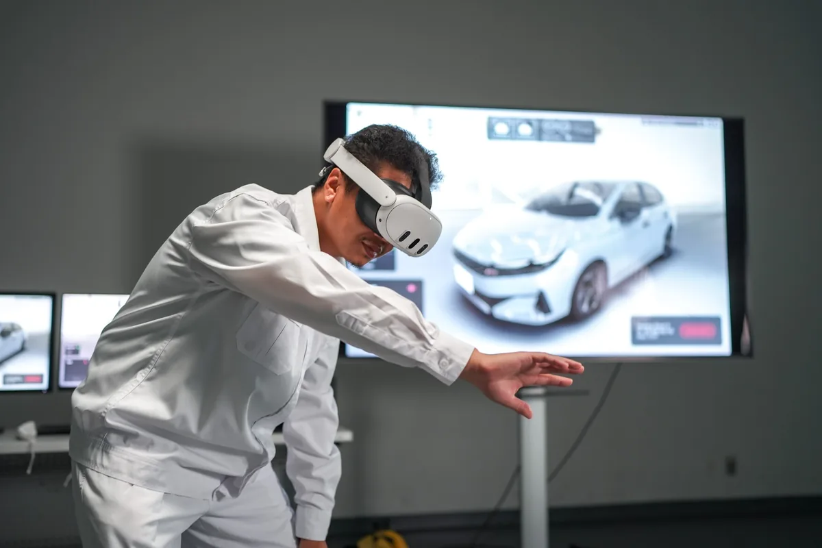 การพัฒนา Honda City ใหม่ ด้วยเทคโนโลยี VR วิศวกรฮอนด้าใช้เทคโนโลยี VR ในการพัฒนา Honda City ใหม่