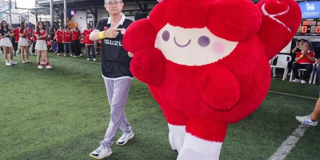 ผู้บริหารอีซูซุกับน้องยูจังในกิจกรรม Isuzu Press Sports Day 2026