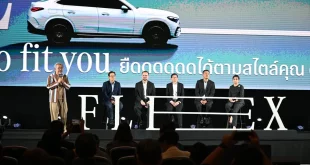 ผู้บริหารเมอร์เซเดส-เบนซ์ร่วมเสวนาบนเวทีเปิดตัว FLEX Mobility Campaign