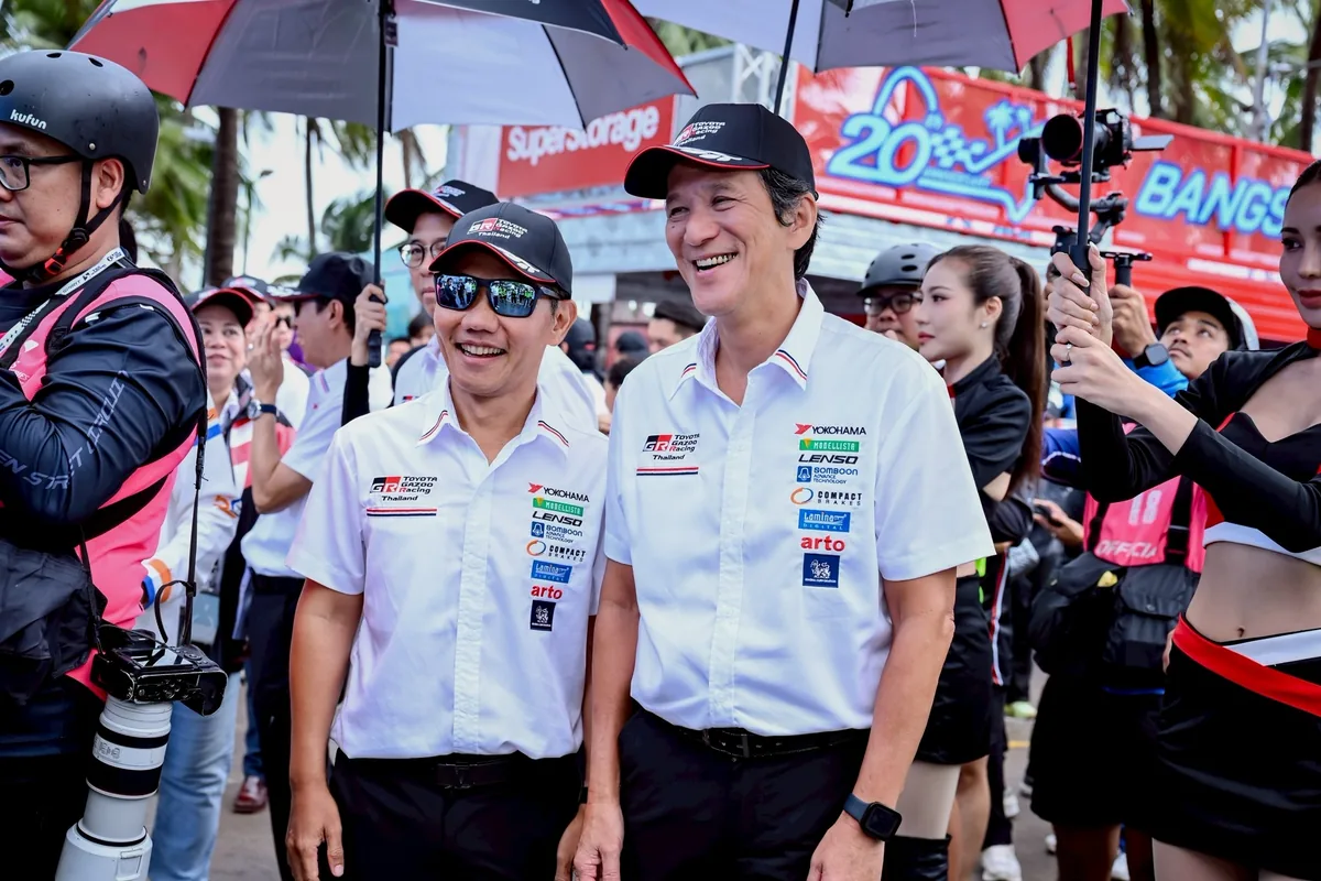 ผู้บริหารโตโยต้าในงาน Toyota Gazoo Racing Thailand 2026 ผู้บริหารโตโยต้าในงานเปิดฤดูกาล Toyota Gazoo Racing Thailand 2026 ที่บางแสน
