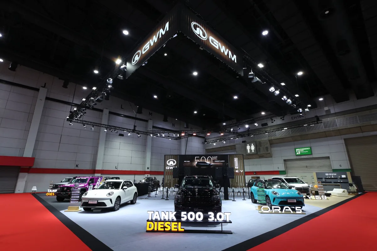 บูธ GWM ในงาน BIG MOTOR SALE 2026 บูธ GWM ภายในงาน BIG MOTOR SALE 2026 พร้อม NEW TANK 500 3.0T DIESEL, ORA 5 และรถรุ่นอื่นที่จัดแสดง