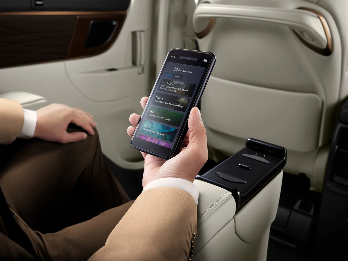 Detachable Tablet Alphard HEV Smart Detachable Tablet สำหรับควบคุมฟังก์ชันภายในห้องโดยสารของ Toyota Alphard HEV Smart